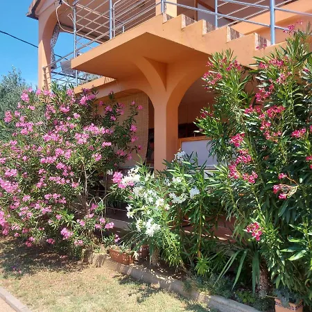 Spacek Apartment *
